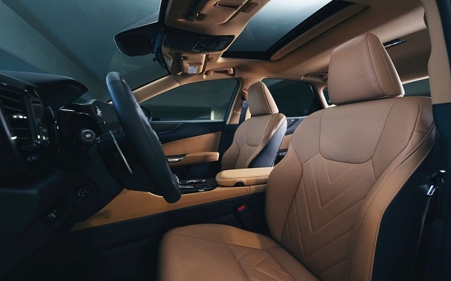 2024 Lexus NX 250 interior-min