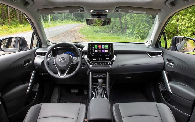 2025 Toyota Corolla Cross interior